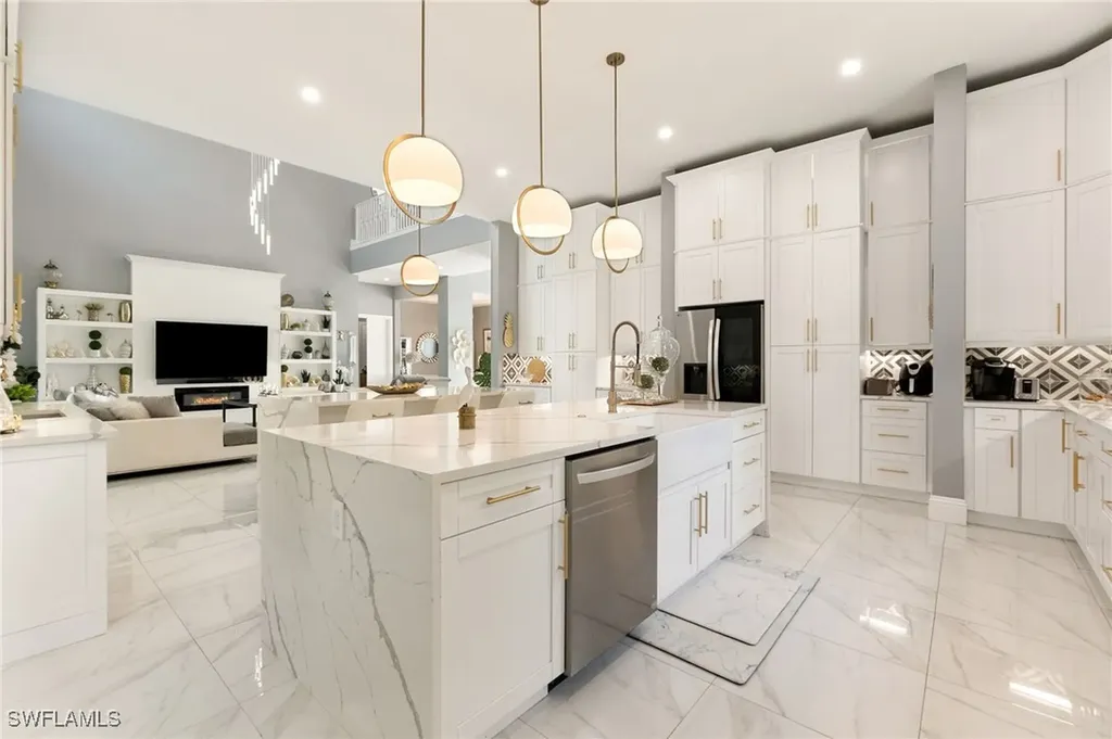 2227 21st Street SW Naples FL 34117