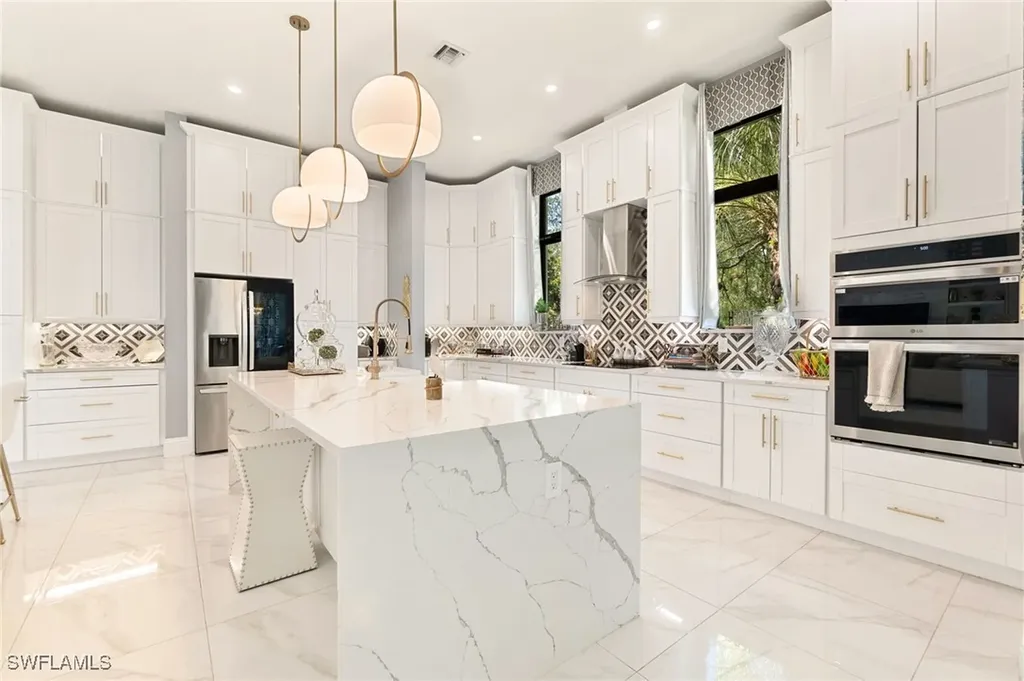 2227 21st Street SW Naples FL 34117