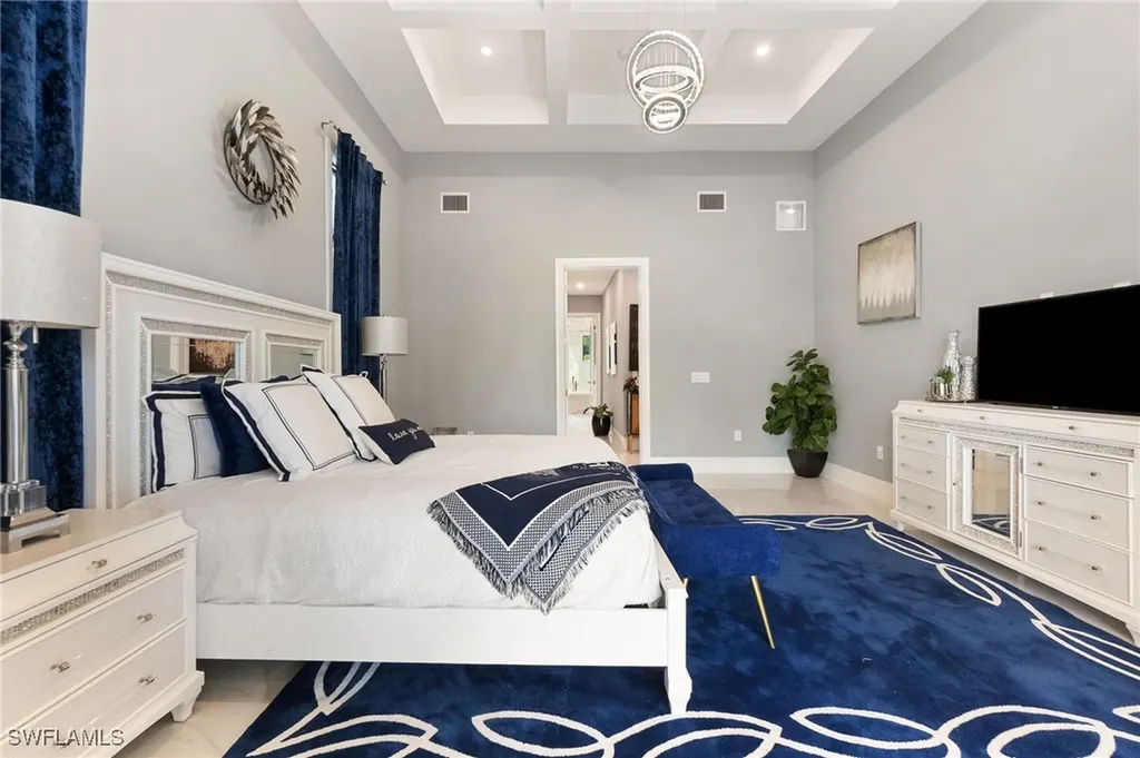 2227 21st Street SW Naples FL 34117