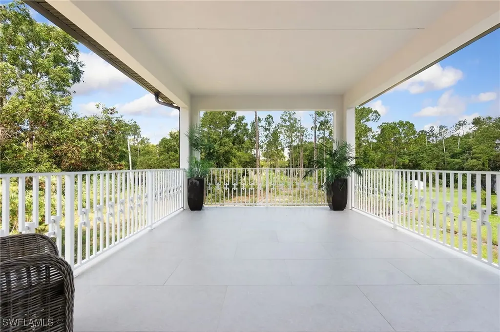 2227 21st Street SW Naples FL 34117