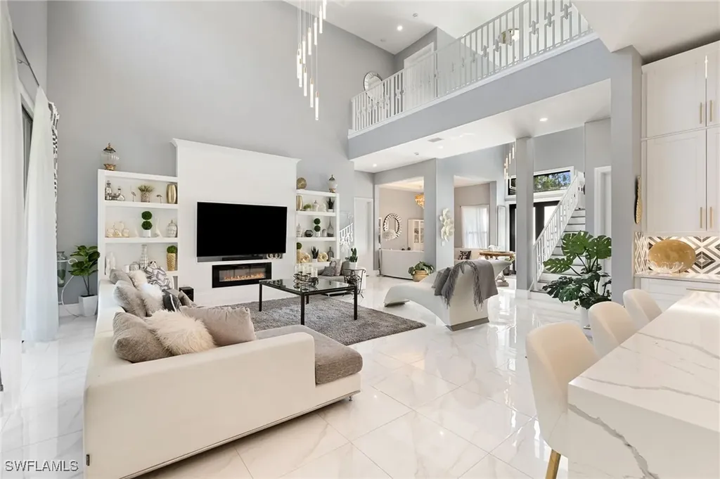2227 21st Street SW Naples FL 34117