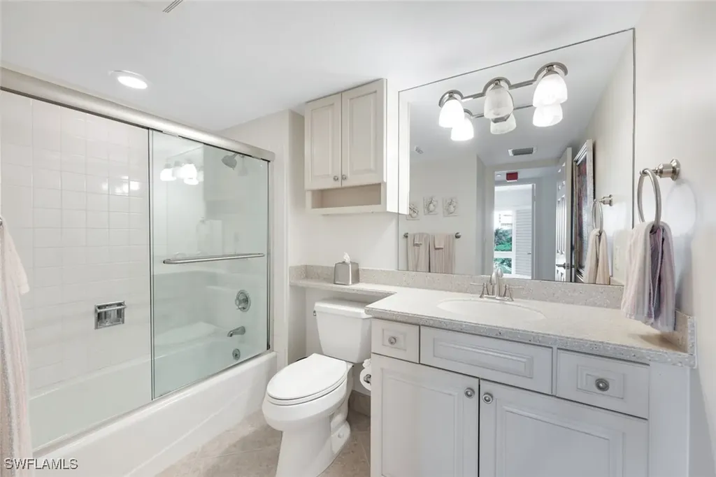 250 Park Shore Drive Naples FL 34103