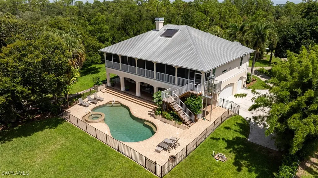 14080 Duke Highway Alva FL 33920