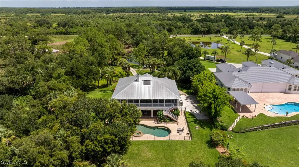 14080 Duke Highway Alva FL 33920