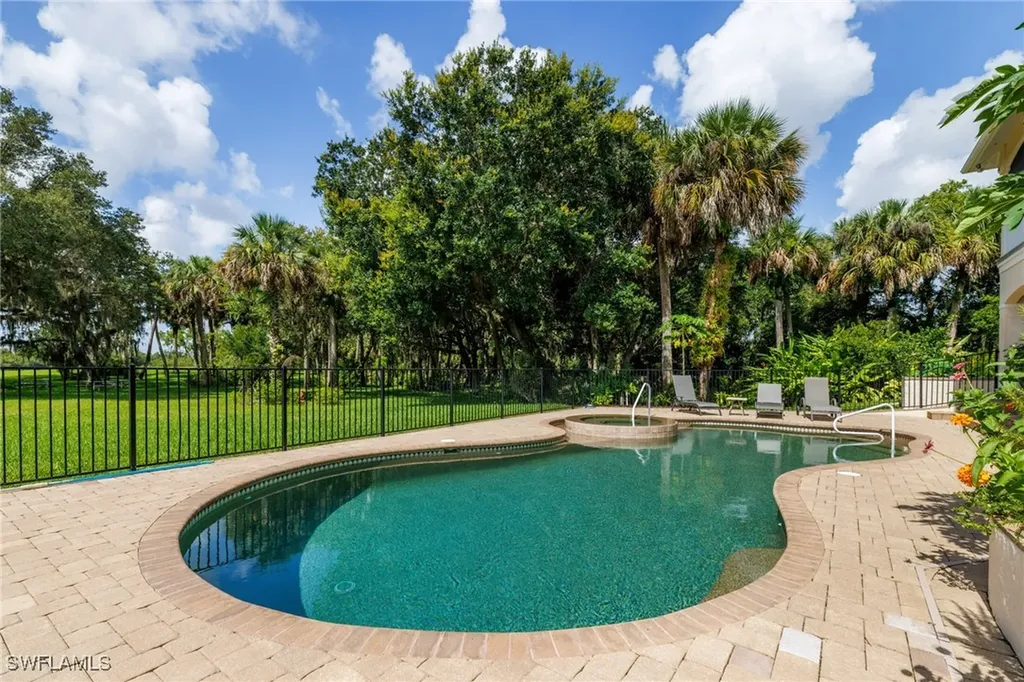 14080 Duke Highway Alva FL 33920