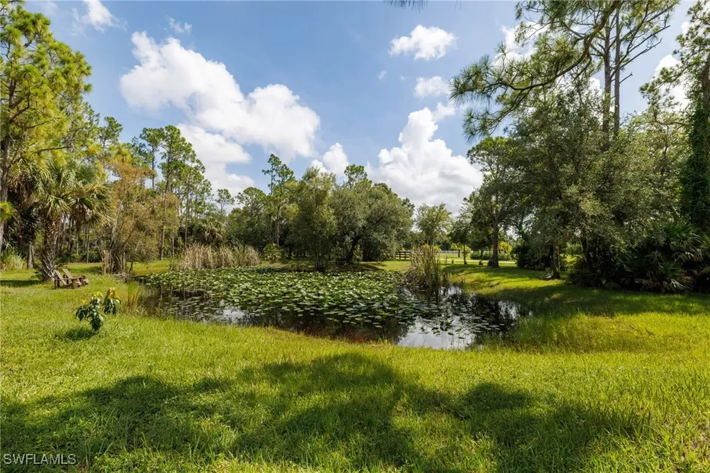 14080 Duke Highway Alva FL 33920