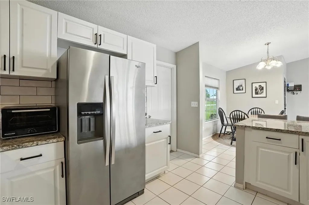 2713 NW 2nd Avenue Cape Coral FL 33993
