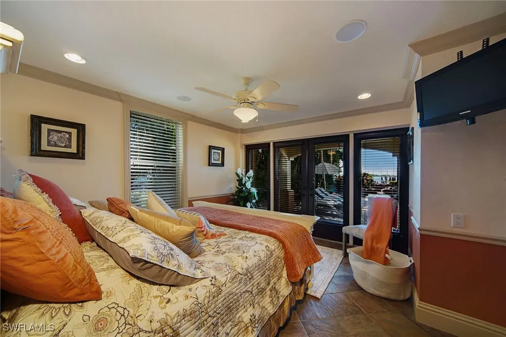 232 Bayshore Drive Cape Coral FL 33904