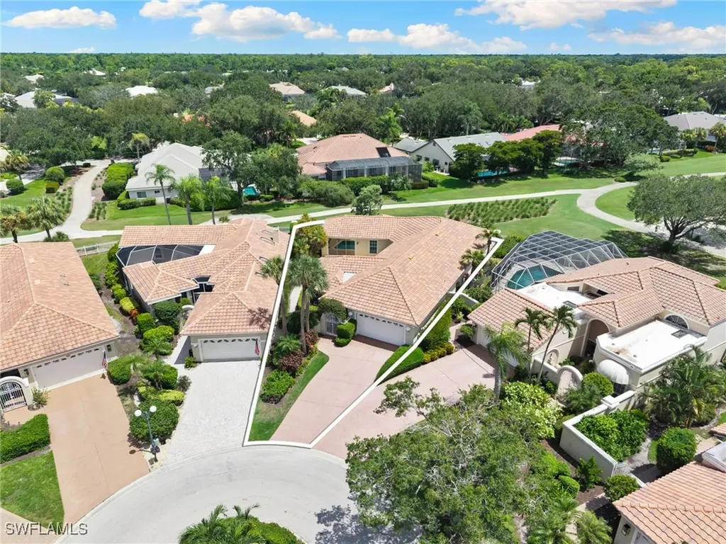 Naples FL, 104 Via Napoli