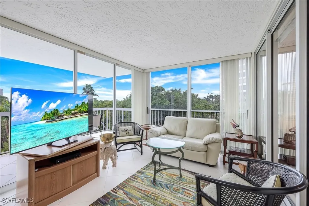 5501 Heron Point Drive Naples FL 34108