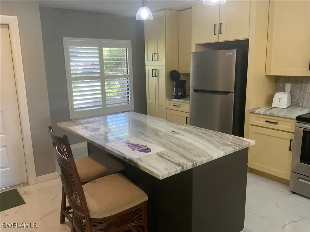 12170 Kelly Sands Way Fort Myers FL 33908