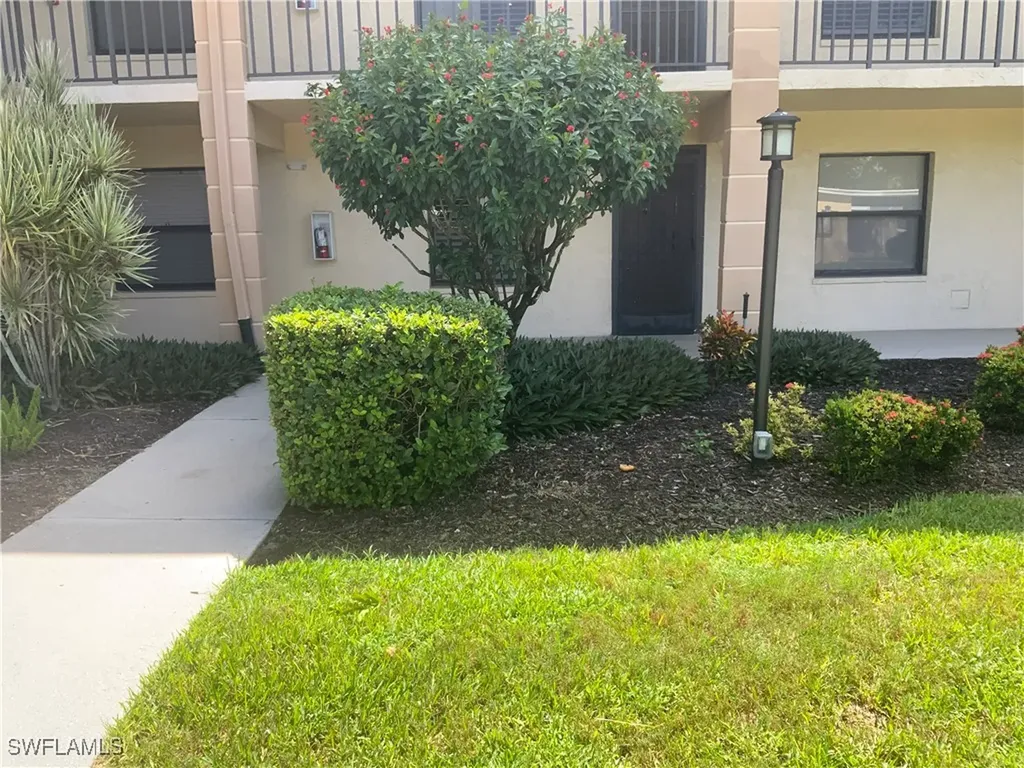 12170 Kelly Sands Way Fort Myers FL 33908