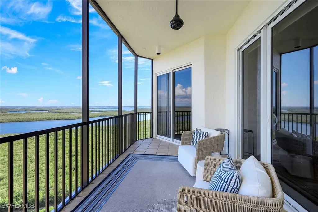 1060 Borghese Lane Naples FL 34114