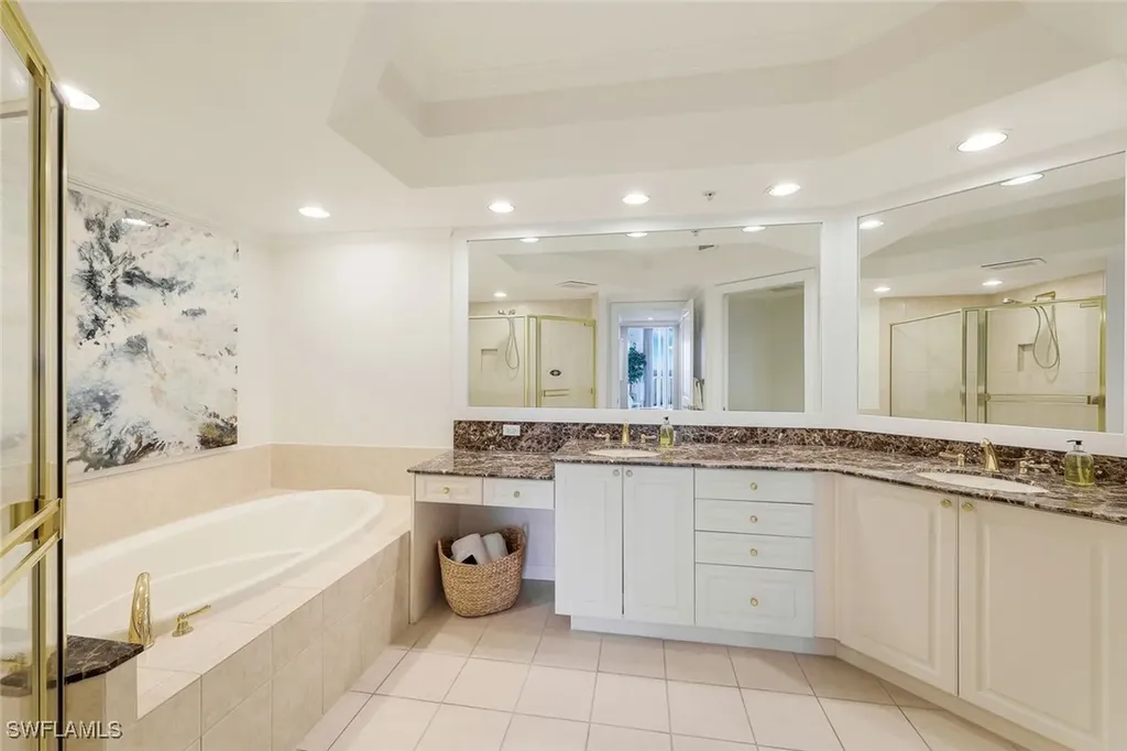 1060 Borghese Lane Naples FL 34114