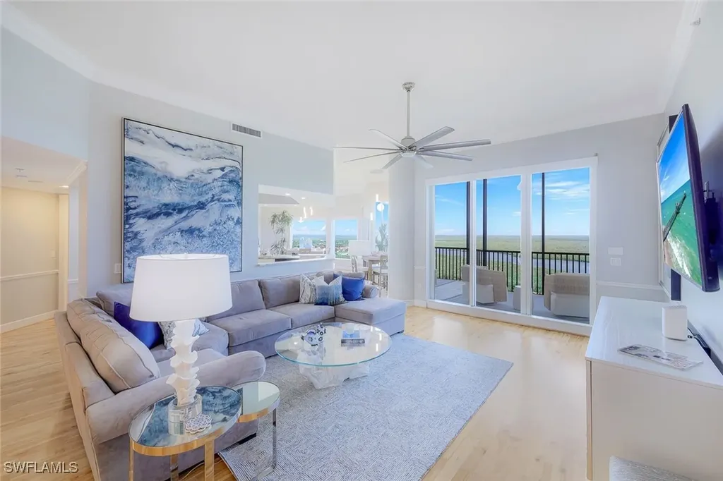 1060 Borghese Lane Naples FL 34114