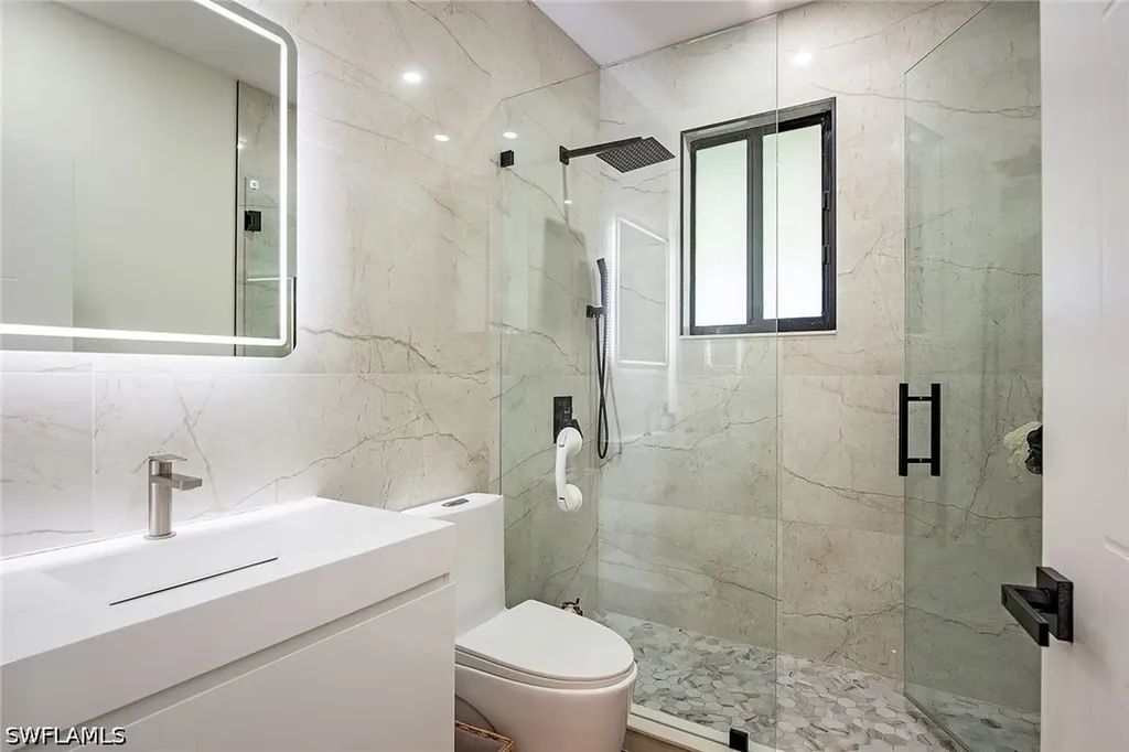 5960 Bur Oaks Lane Naples FL 34119
