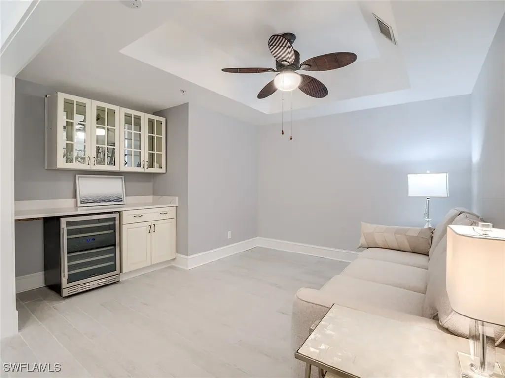 1016 Manor Lake Drive Naples FL 34110