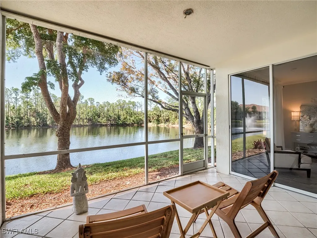 1016 Manor Lake Drive Naples FL 34110
