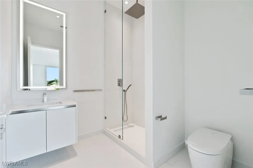 1135 Bluebird Avenue Marco Island FL 34145