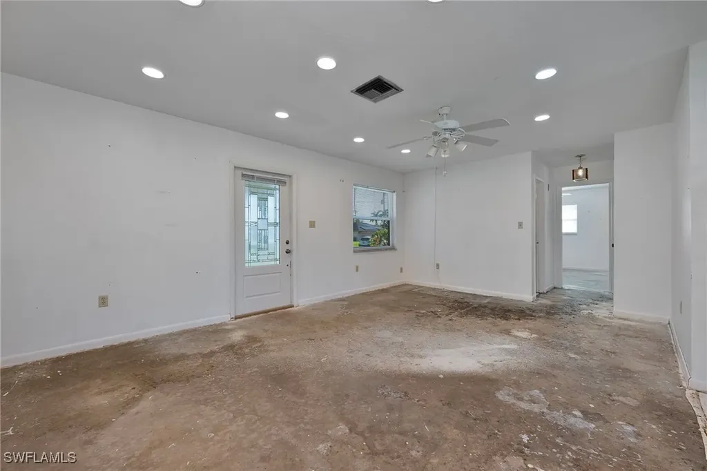 5160 31st Avenue SW Naples FL 34116