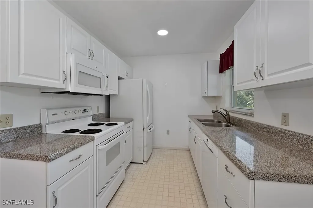 5160 31st Avenue SW Naples FL 34116