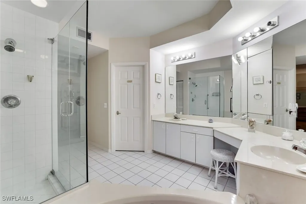 6510 Valen Way Naples FL 34108
