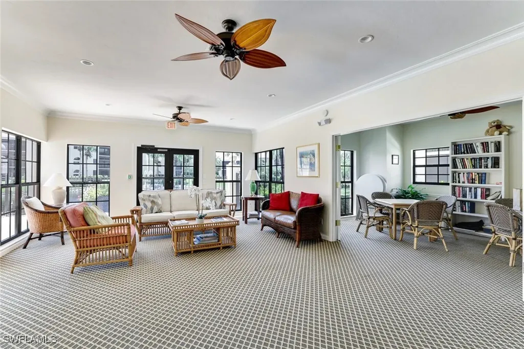 6510 Valen Way Naples FL 34108
