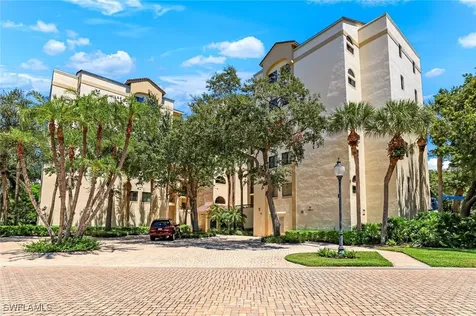 6510 Valen Way Naples FL 34108