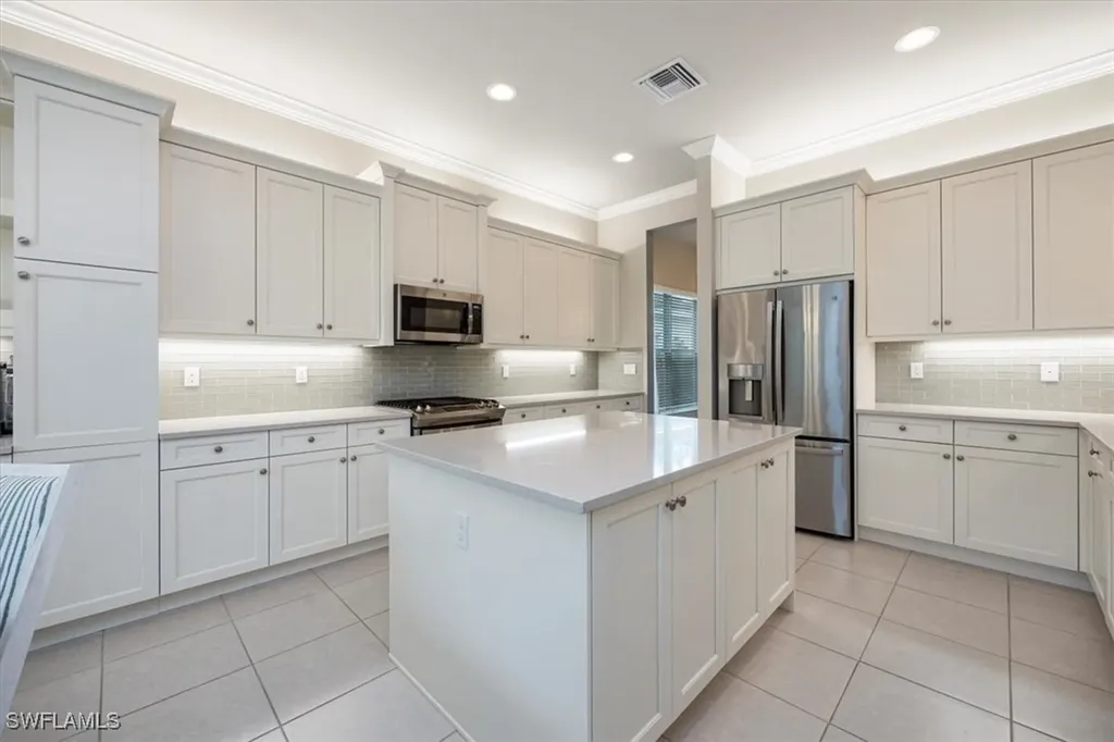 28648 Wharton Drive Bonita Springs FL 34135