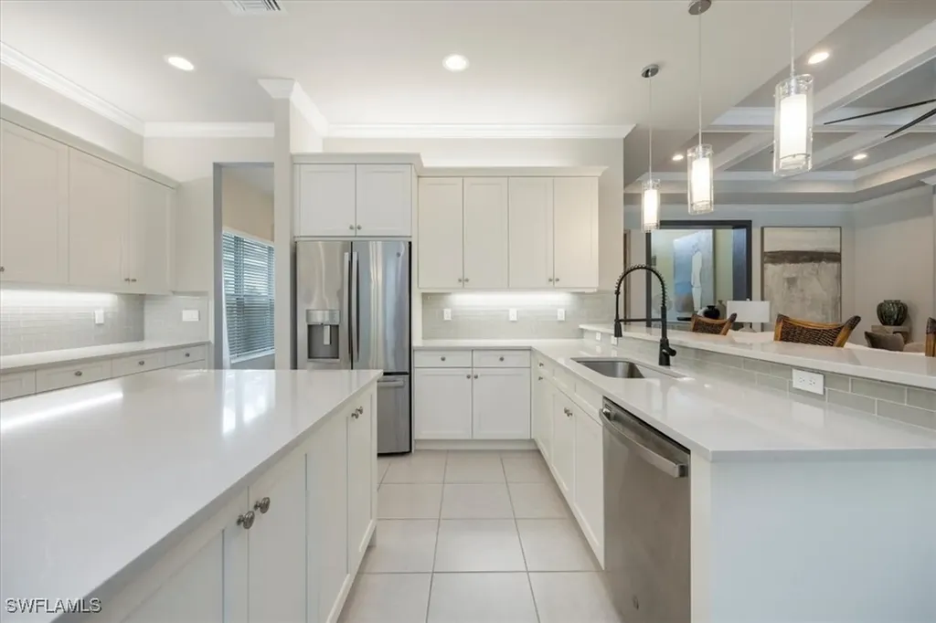 28648 Wharton Drive Bonita Springs FL 34135