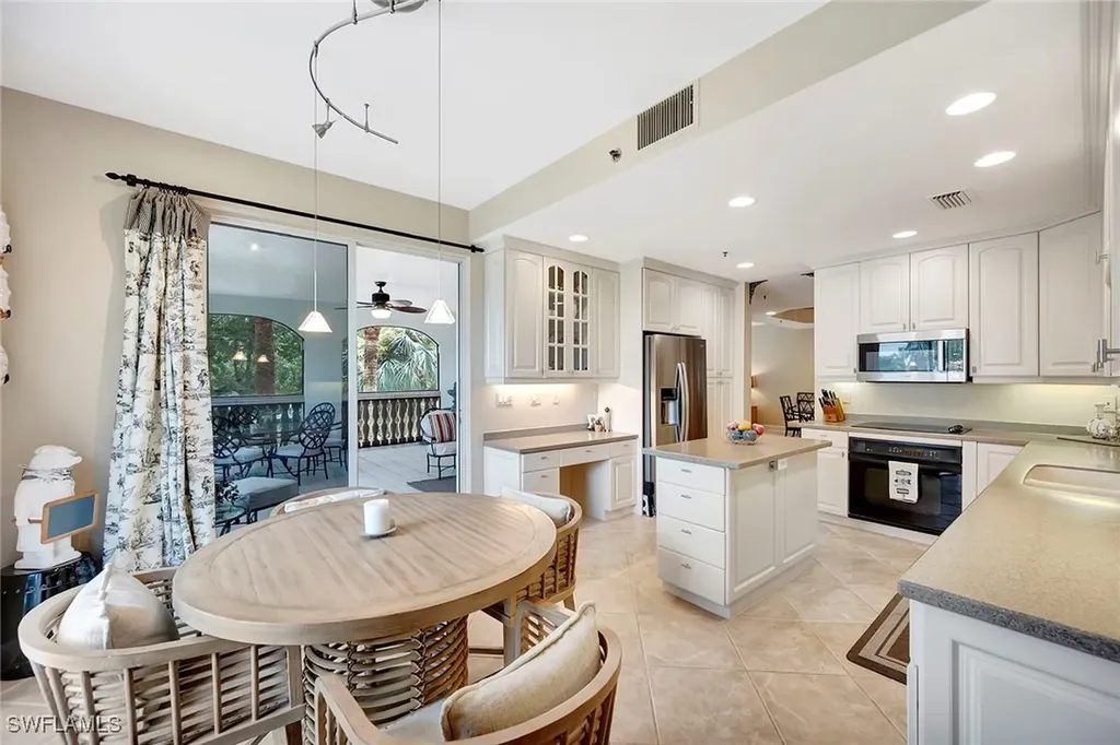 1004 5th Street S Naples FL 34102