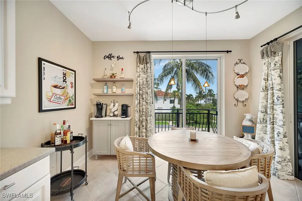 1004 5th Street S Naples FL 34102