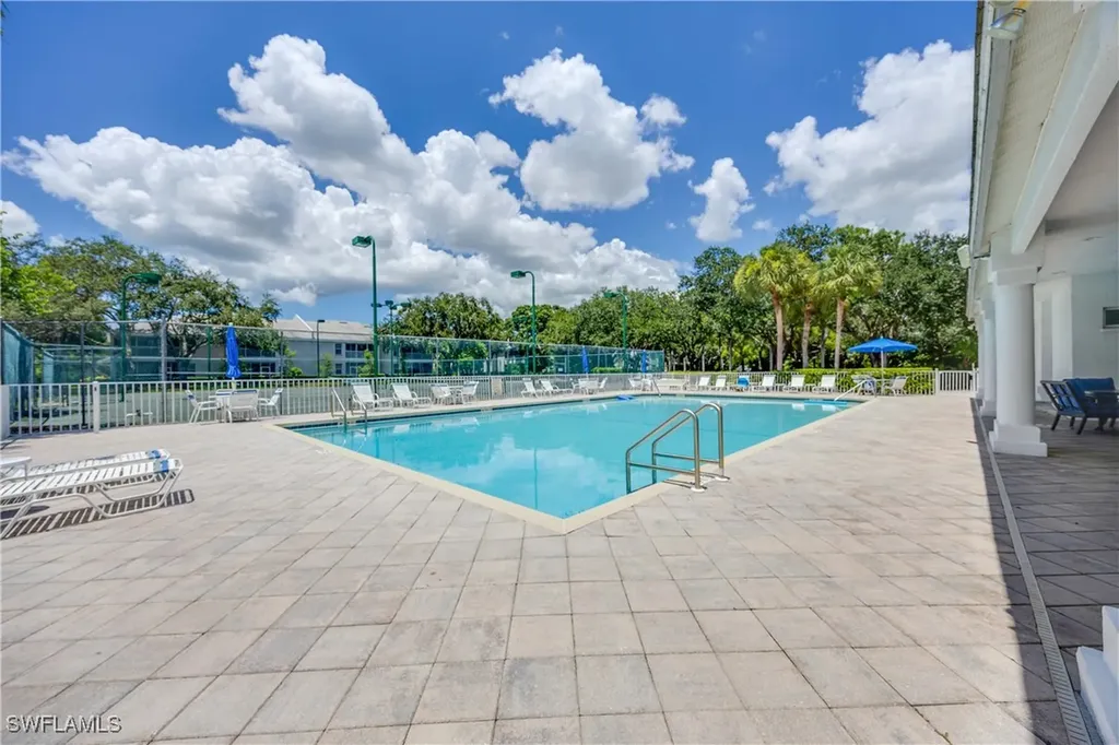 3745 Fieldstone Boulevard Naples FL 34109