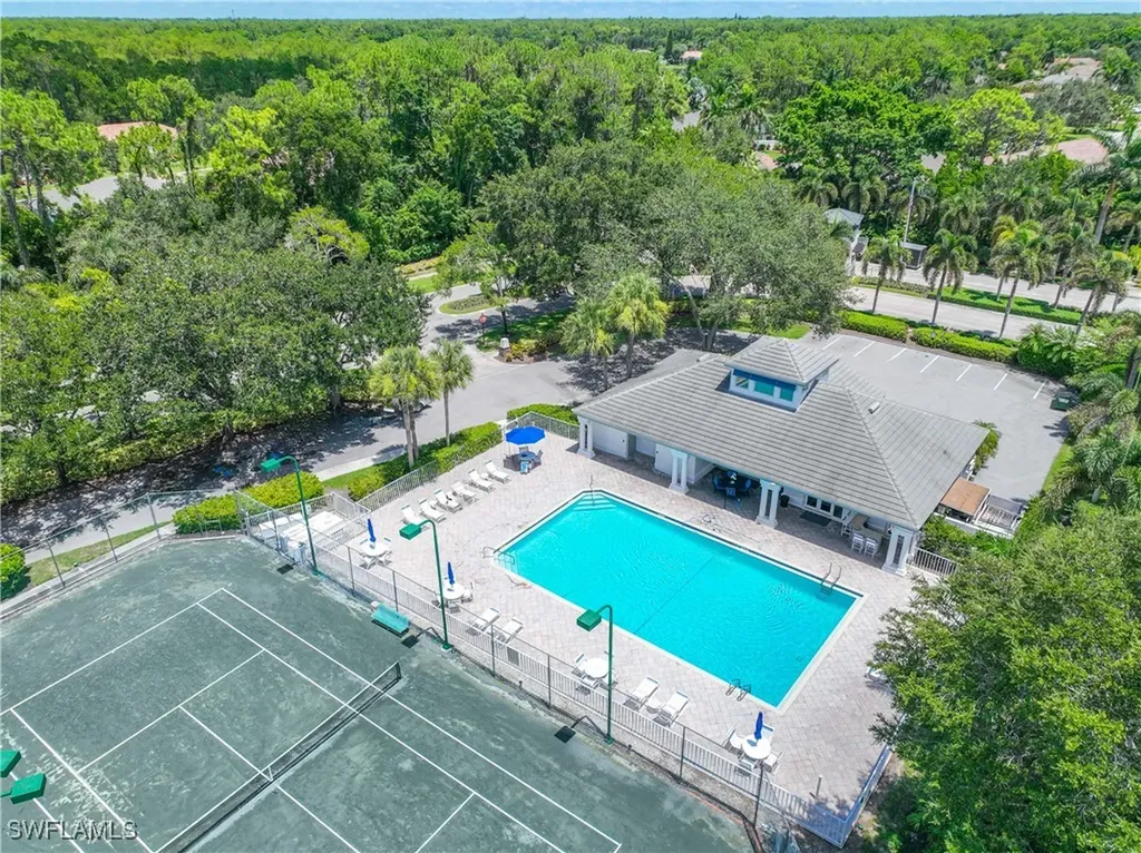 3745 Fieldstone Boulevard Naples FL 34109