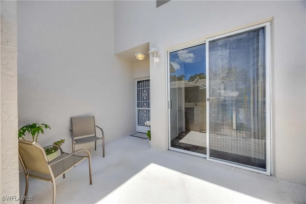 3745 Fieldstone Boulevard Naples FL 34109