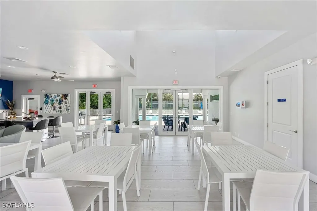 3745 Fieldstone Boulevard Naples FL 34109