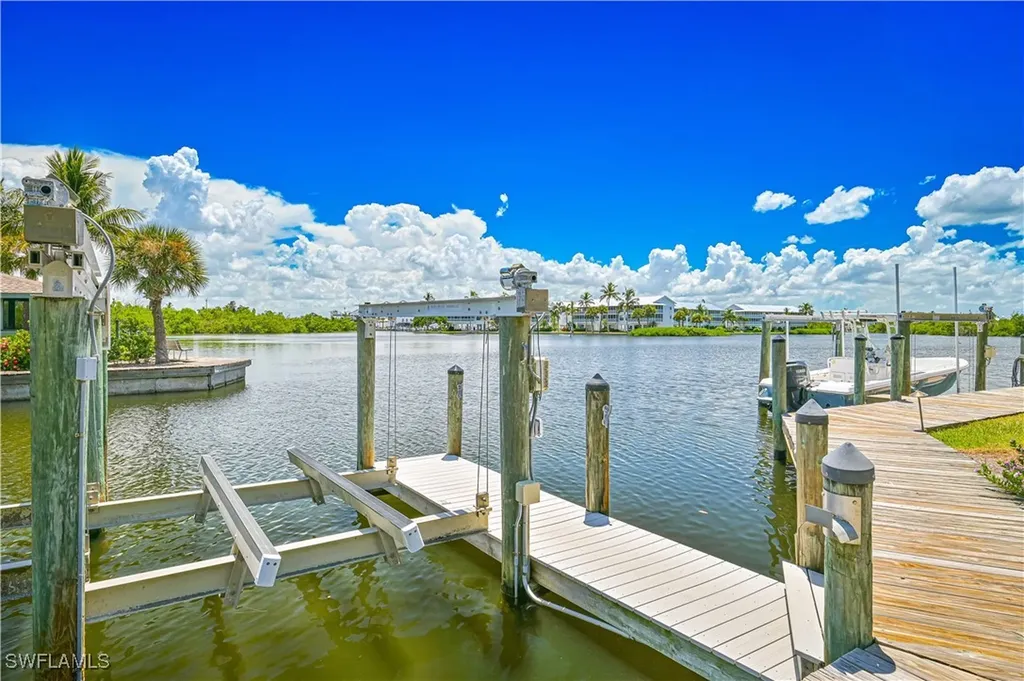 16600 Bocilla Island Club Drive Bokeelia FL 33922