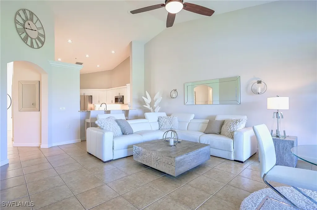 3048 Horizon Lane Naples FL 34109