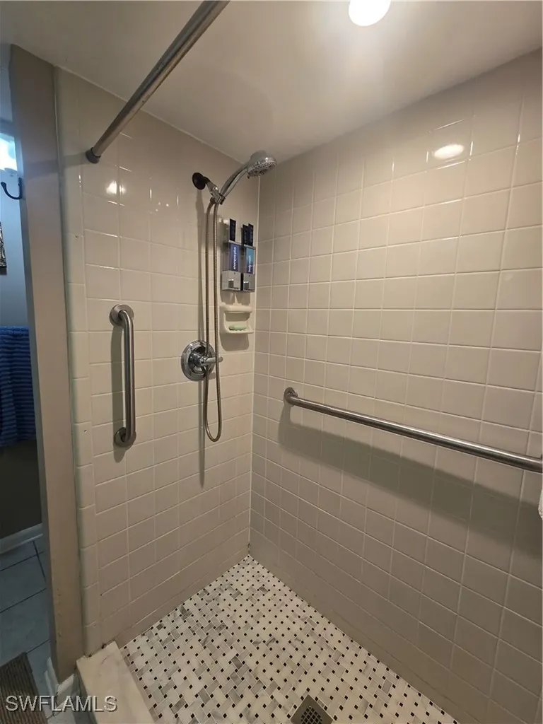 4955 Pepper Circle Naples FL 34113