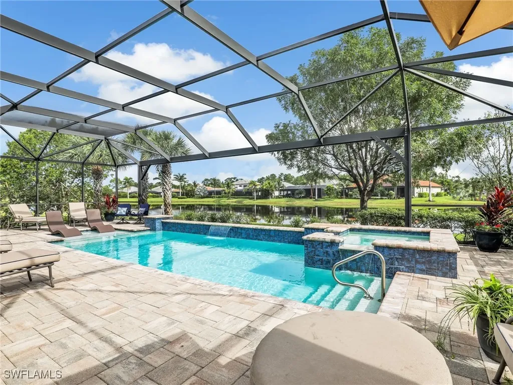 2079 Antigua Lane N Naples FL 34120