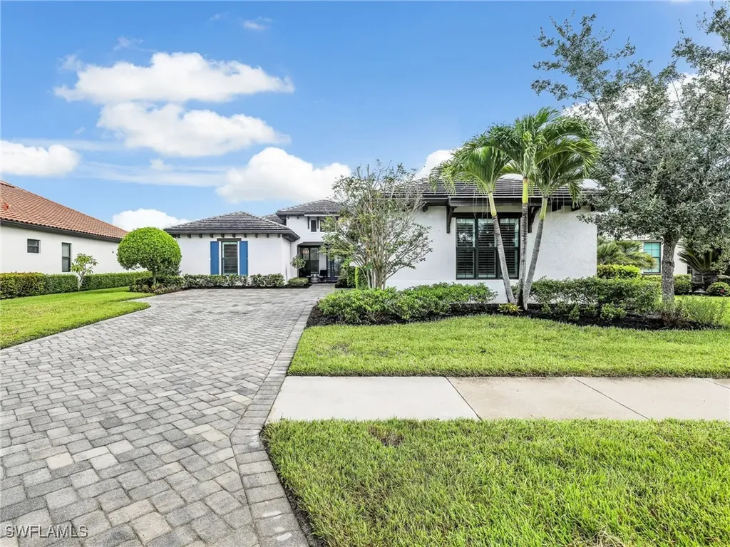 2079 Antigua Lane N Naples FL 34120