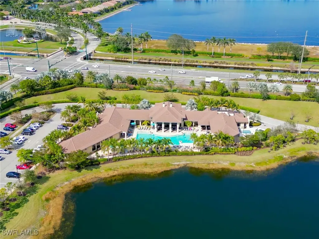 2079 Antigua Lane N Naples FL 34120
