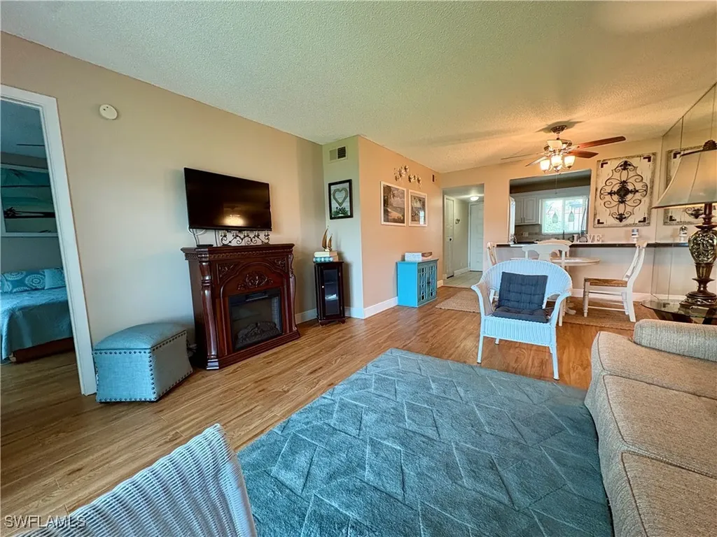 4318 27th Court SW Naples FL 34116