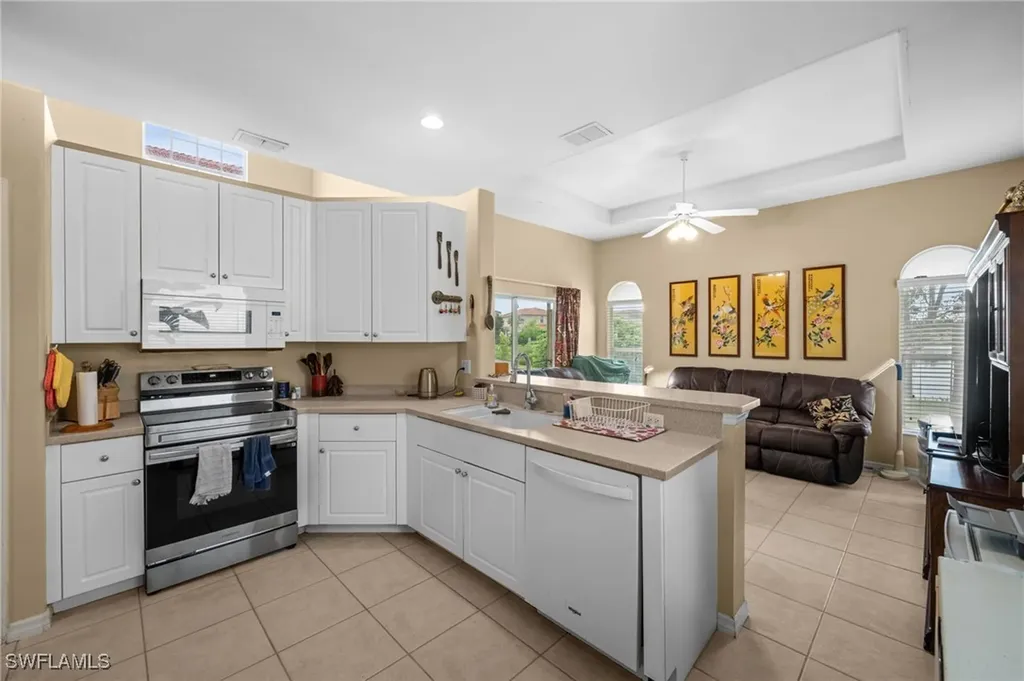 8830 Spring Mountain Way Fort Myers FL 33908
