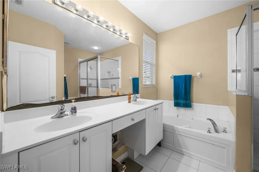 8830 Spring Mountain Way Fort Myers FL 33908