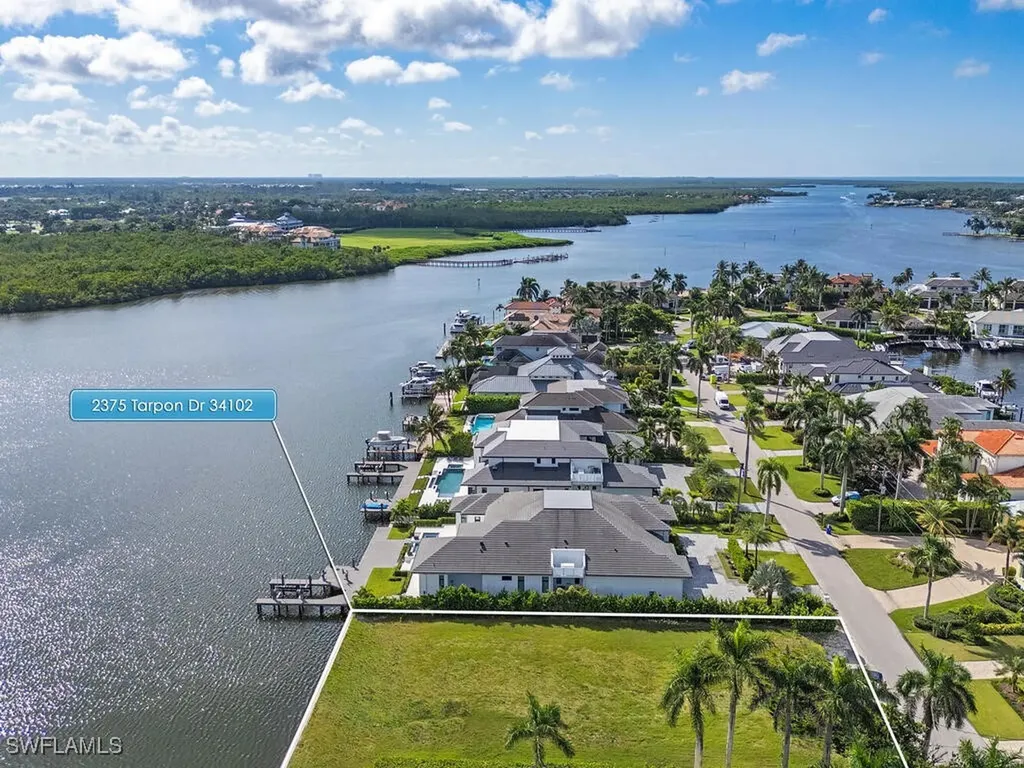 2375 Tarpon Road Naples FL 34102