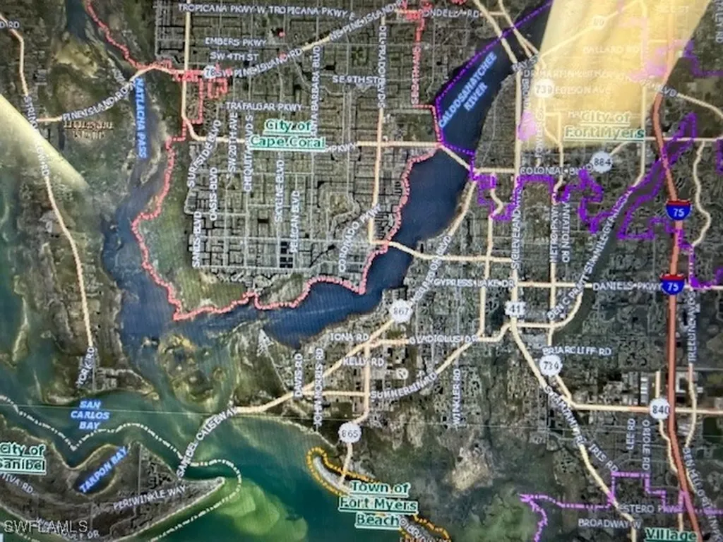 1771 W Court Place Alva FL 33920