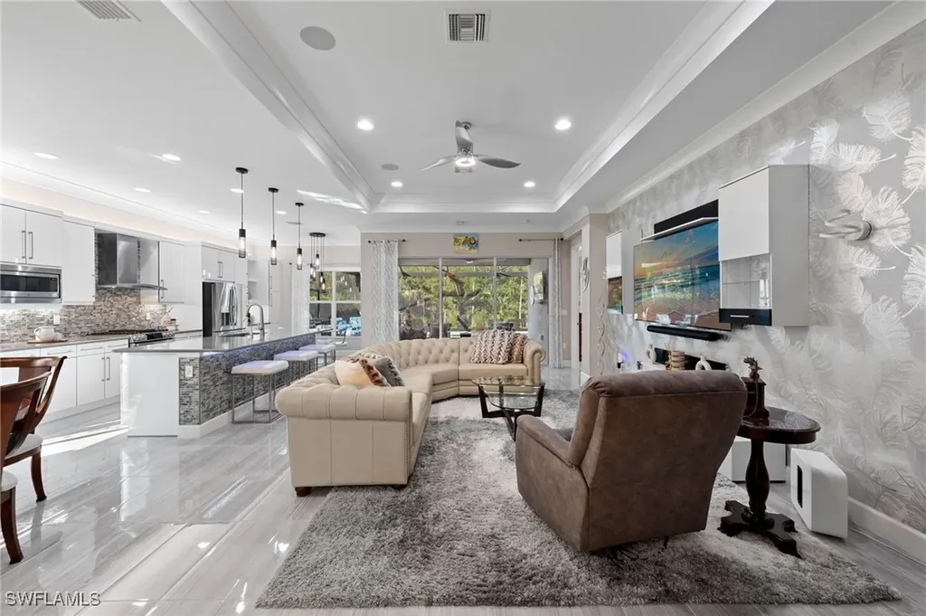 28560 Twain Drive Bonita Springs FL 34135