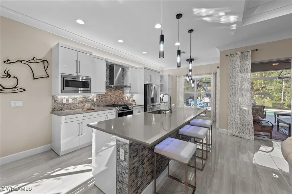 28560 Twain Drive Bonita Springs FL 34135