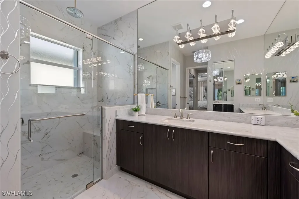 28560 Twain Drive Bonita Springs FL 34135